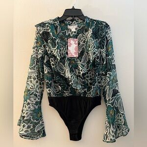 NWT Band of the Free Bonnie Emerald Floral Long Sleeve Bodysuit size S